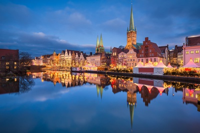 Lübeck (Lubecca): Storia e Fascino della Città Anseatica da Kiel